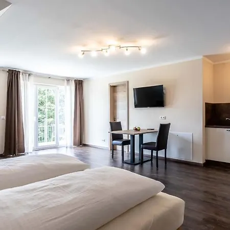 Gaestehaus Lemerhof Schwaig bei Nürnberg Esterno foto