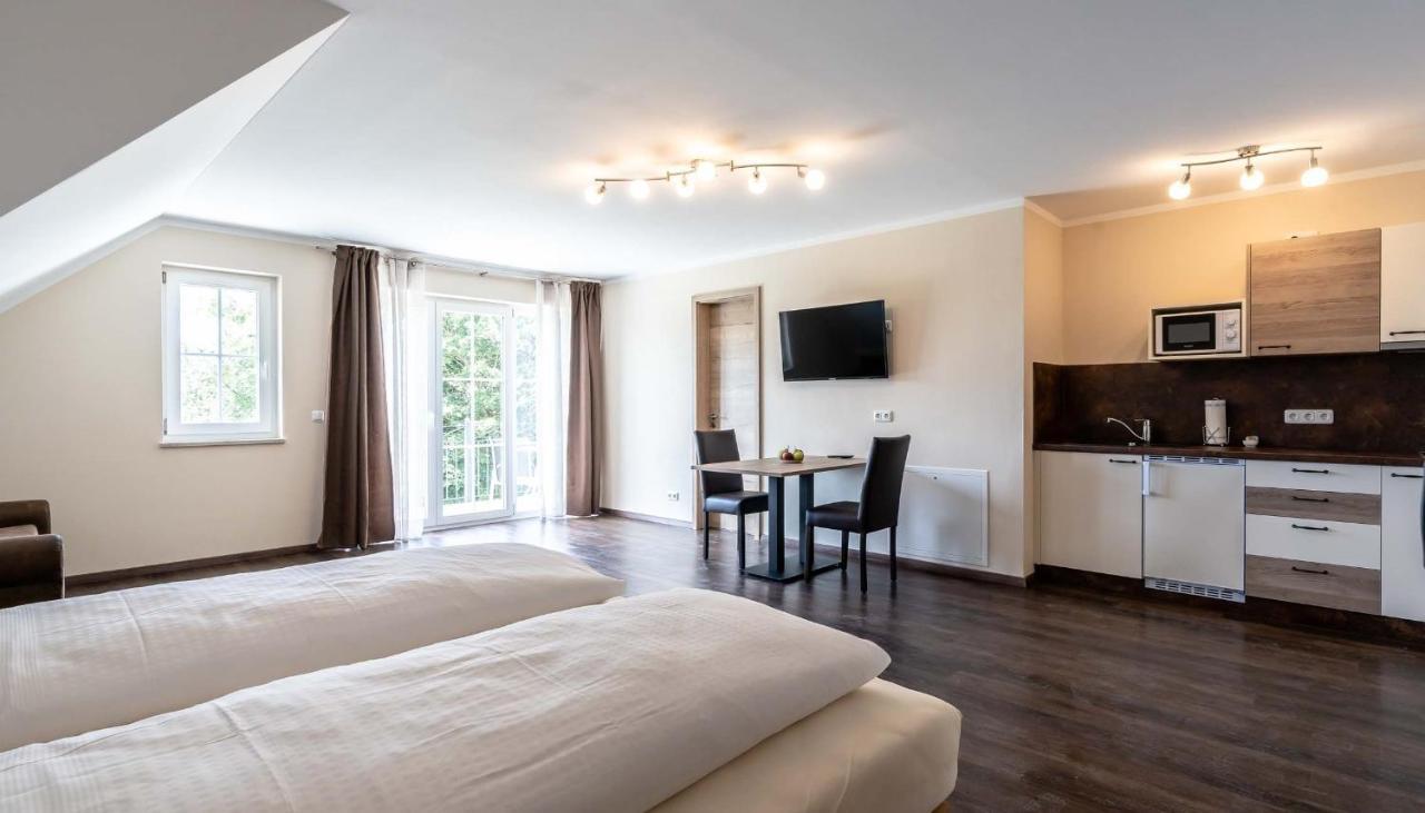 Gaestehaus Lemerhof * Oberding
